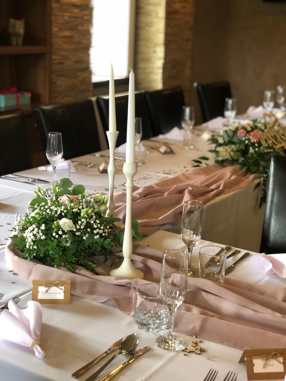 Hochzeitsfeier im Hotel Ján